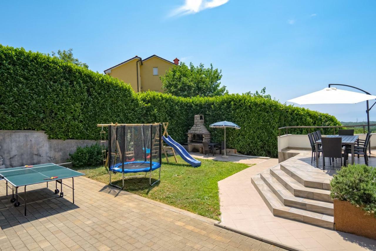 Villa Kuca Za Odmor Curlylocs - Kosjenka